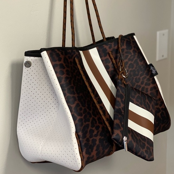 Brand NEW Georgia Neoprene Tote Bag & Clutch~ Brown & Cream Leopard 🧡 - Picture 8 of 12